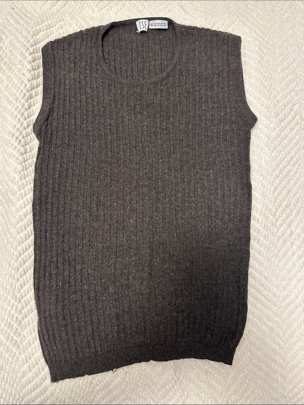 TSE Women's cashmere Ribbed Crewneck Sweater Vest